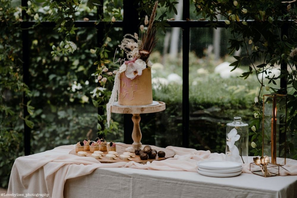sweet table bruidstaart boho, vintage style